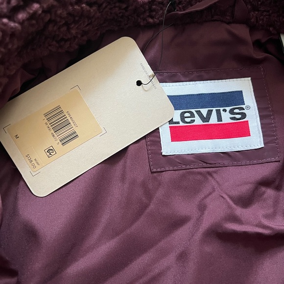 Levi’s Teddy Sherpa Jacket NWT size medium - Picture 6 of 7